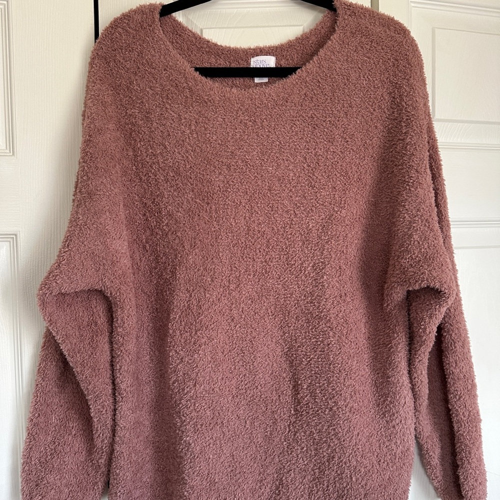 Plush Mauve Sweater with Slight Sparkle Detail